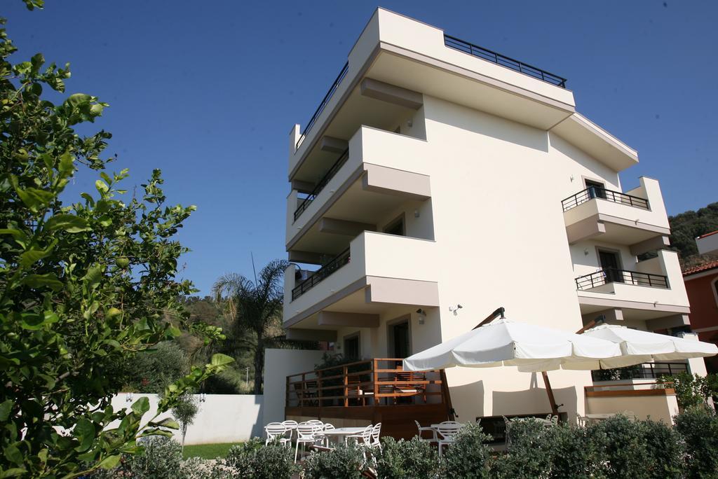 Bed and Breakfast Le Formiche Milazzo Exterior foto